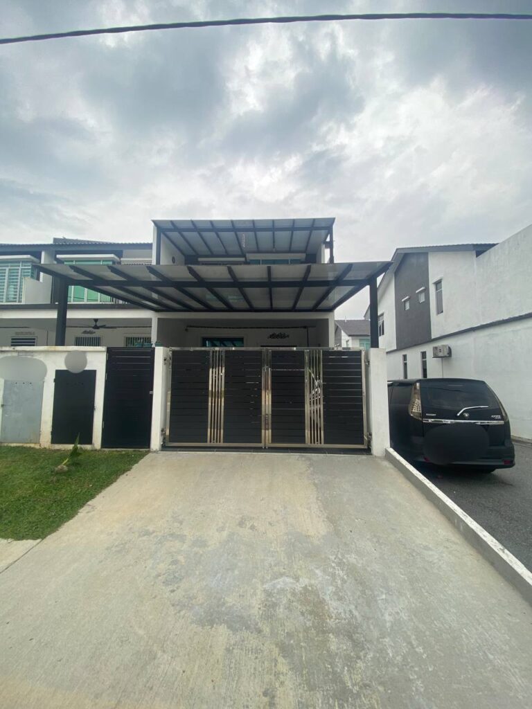 X AVAILABLE- ENDLOT 2 STOREY SCIENTEX KUNDANG JAYA, RAWANG-BOOKED By OWNER